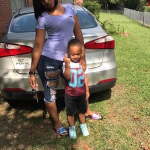 Meet your Posher, Briana